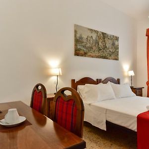 Zimmer mit Queensize-Bett